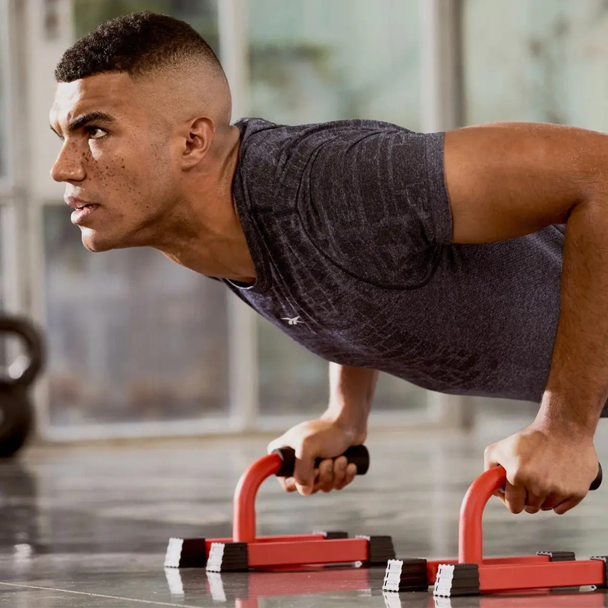 Push Up Premium Reebok - Rojo