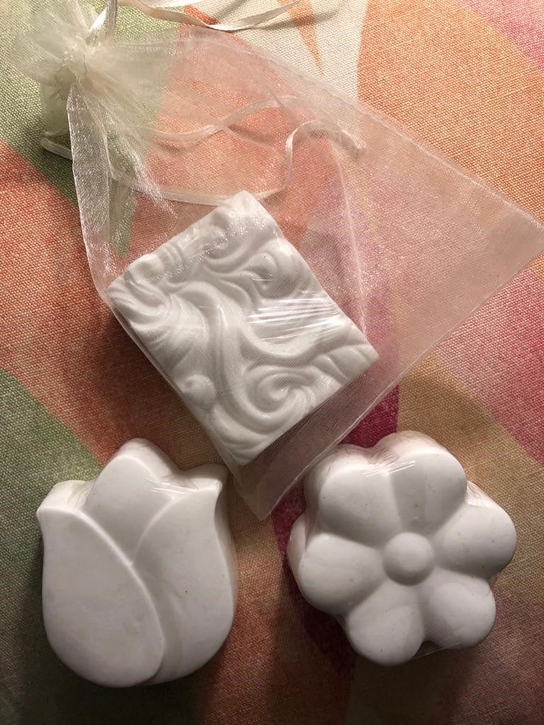 Jabón Artesanal Jazmín Y Extracto De Aloe Vera Pack x3