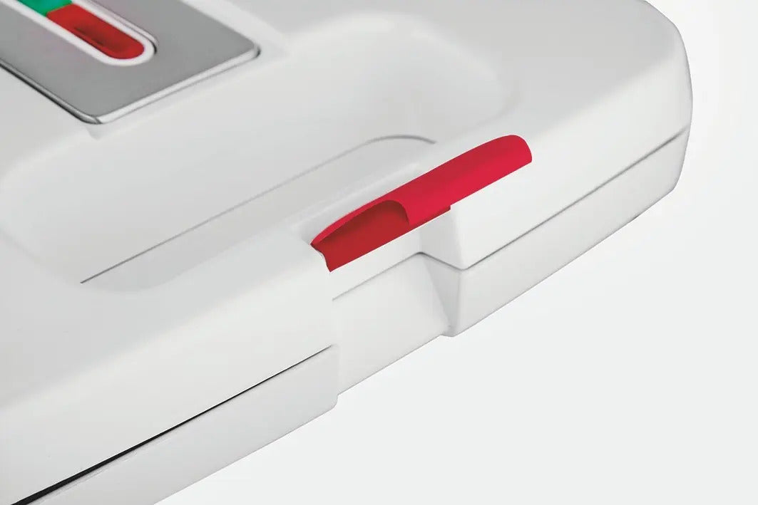 Sandwichera Ufesa Activa 4 Sándwiches 780w Sw7400 - Blanco