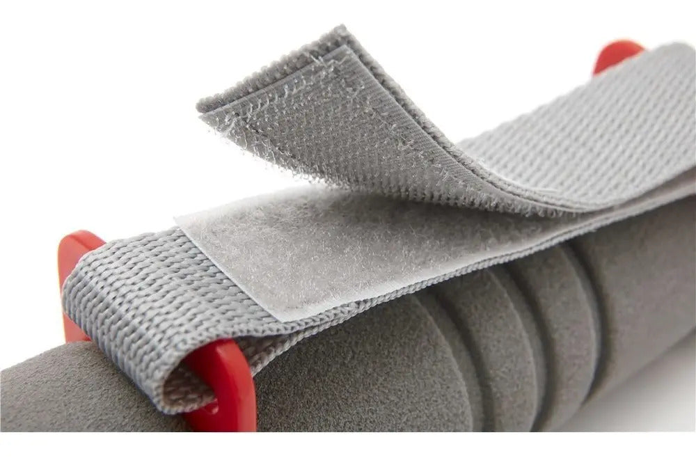 Pack 2 Mancuernas Acolchonadas Reebok 0,5kg C/u - Gris/rojo