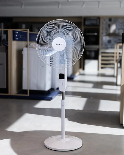 Ventilador De Pie Control Slim Design 45cm Xion Xi-v180 Qofe 45 Cm Blanco Celeste Plástico 5