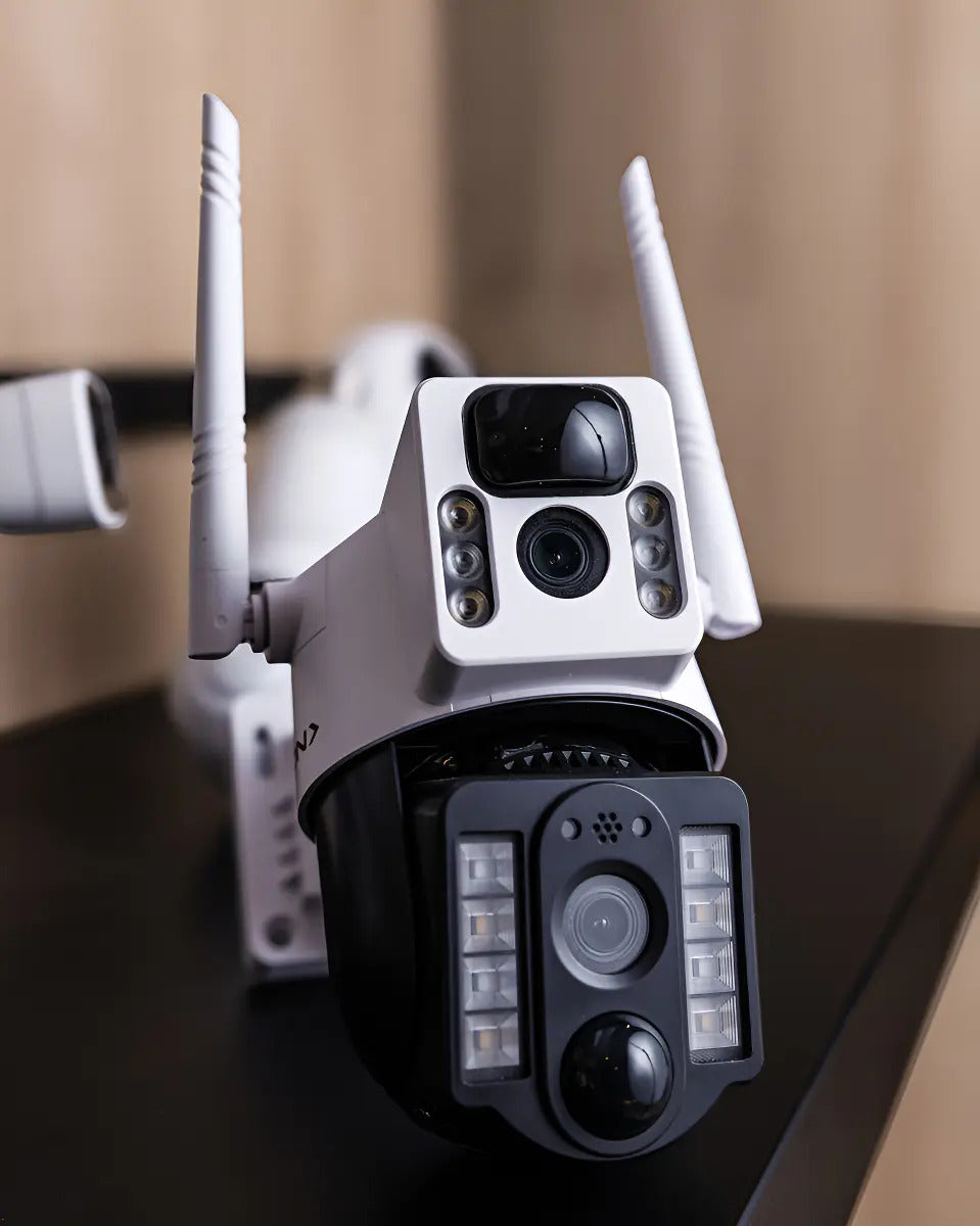 Cámara Solar Xion Smart Doble Cám Recargable Xi-cctv82s Queo Blanco
