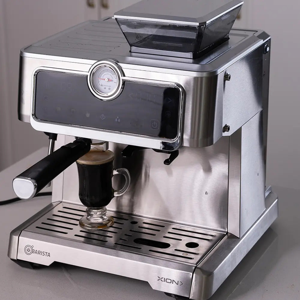Cafetera Espresso Y Capuccino Barista Xion Xi-cm90 Gris