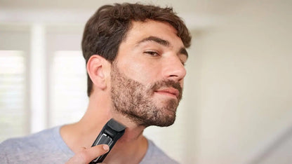 Afeitadora Y Cortadora De Pelo Philips Mg3730 - Negro