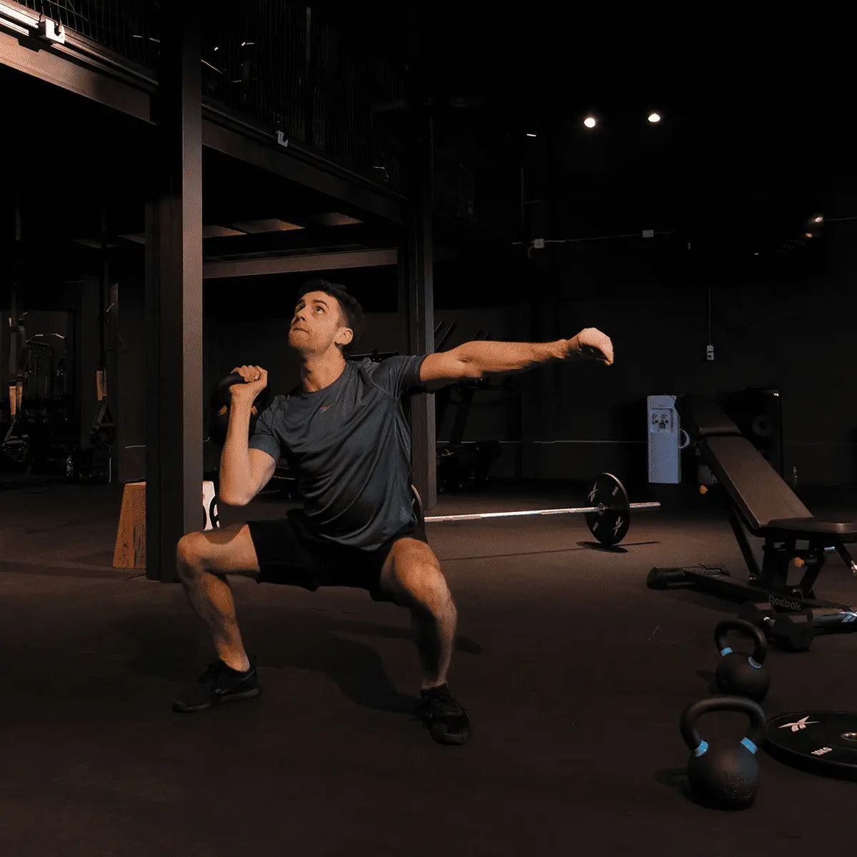 Pesa Rusa Kettlebell 12kg Reebok - Negro