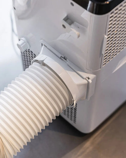Aire Acondicionado Portátil Xion 9000btu Xi-aap9 - Blanco
