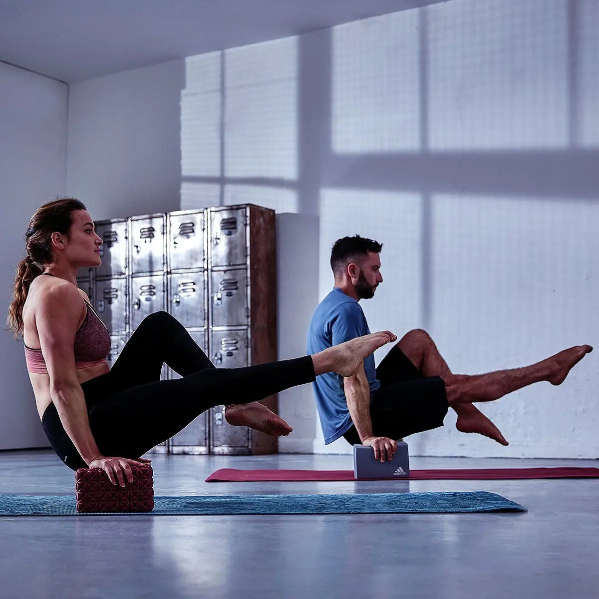 Bloque De Yoga Eco adidas - Bordó