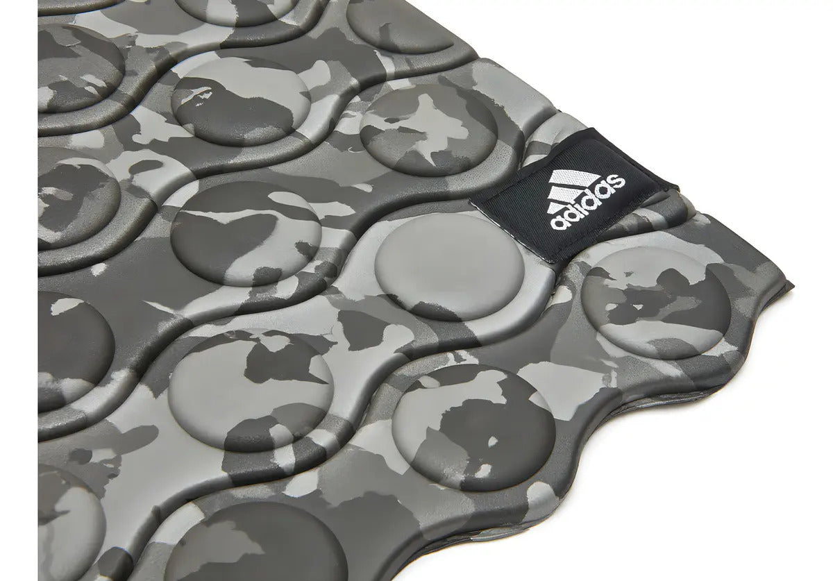 Colchoneta Mat Camuflada Gris Ondulada 4mm adidas - Gris