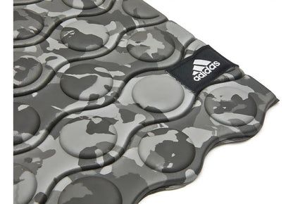 Colchoneta Mat Camuflada Gris Ondulada 4mm adidas - Gris