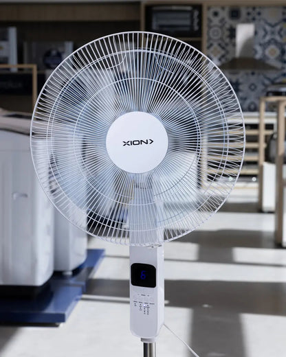 Ventilador De Pie Control Slim Design 45cm Xion Xi-v180 Qofe 45 Cm Blanco Celeste Plástico 5